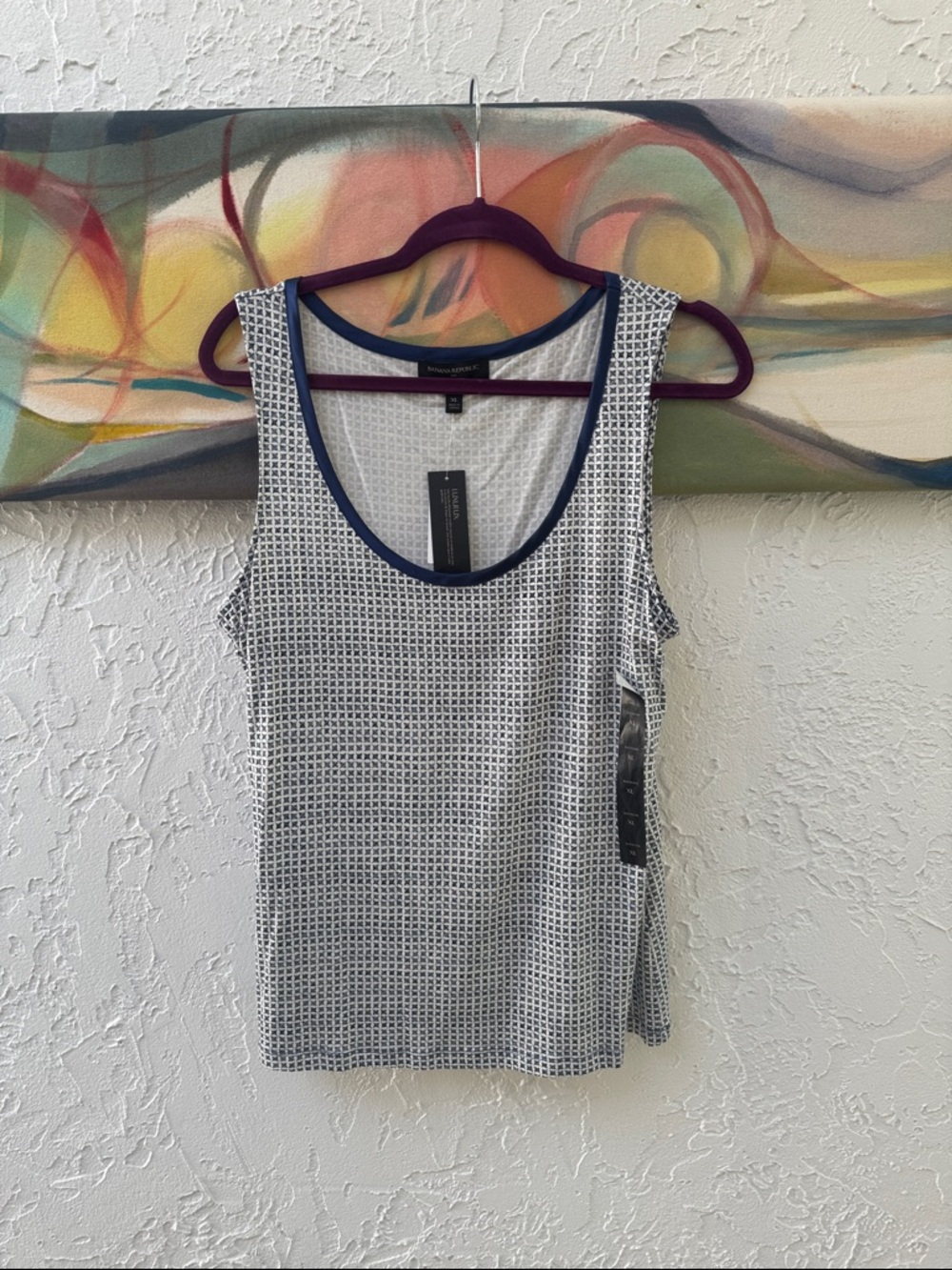 NWT Banana Republic White Tank with Navy Trim and Micro-Print